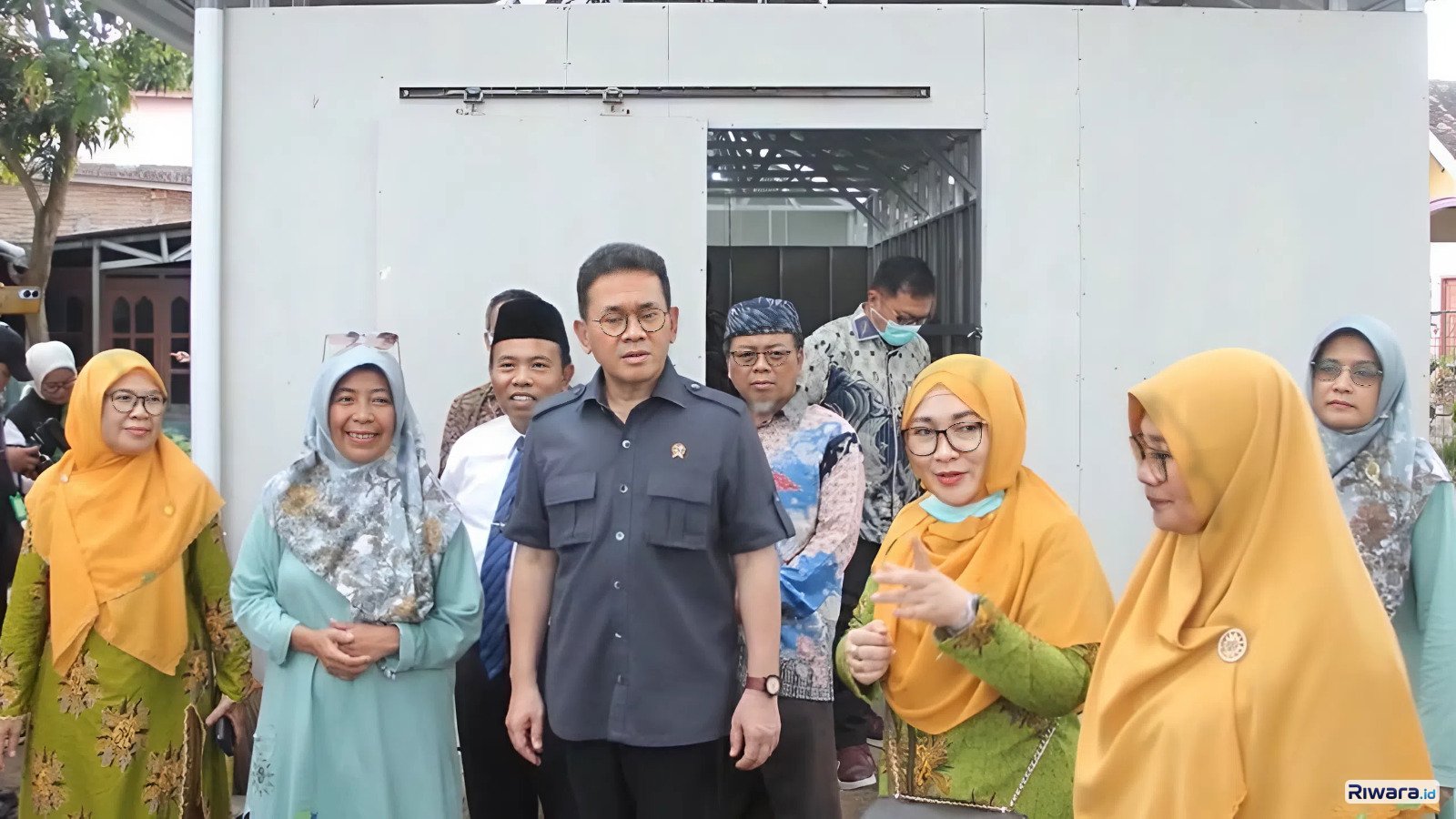 Kunjungan Menteri perdagangan pada tata kelola sampah organik SPPG Aisyiyah Sukoharjo, Kamis, 2 April 2026